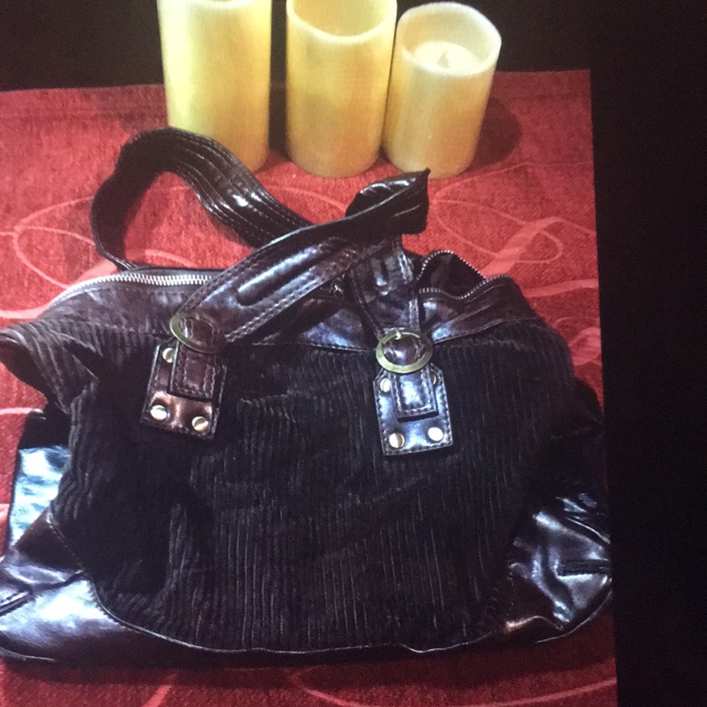 Shoulder bag
